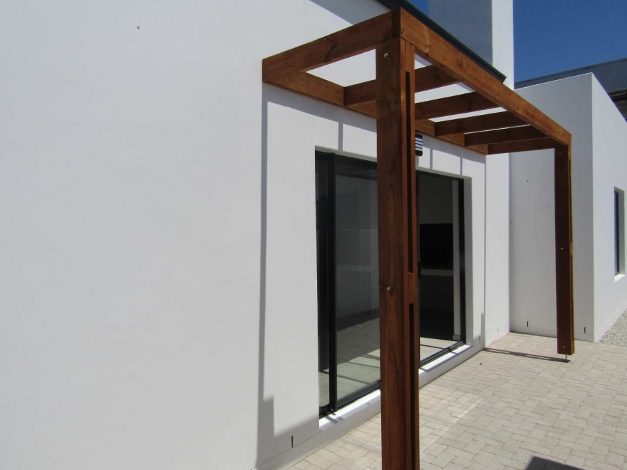 3 Bedroom Property for Sale in Britannia Bay Western Cape